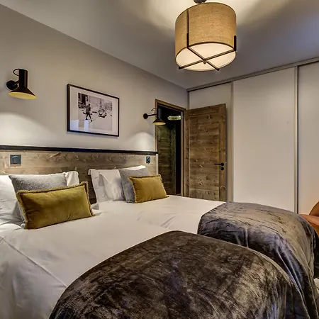 Apartment White Pearl