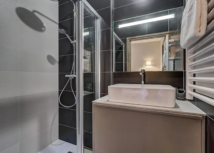 Apartment White Pearl *