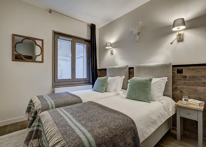 Apartment White Pearl *