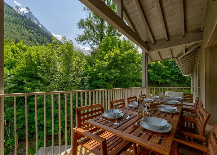 White Pearl Chamonix